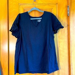 Lane Bryant Navy Blue Eyelet and solid t-shirt top SZ 14/16